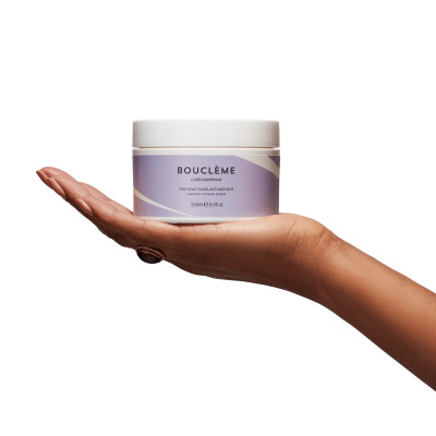 Boucléme Intensive Moisture Treatment - intenzívna hydratačná vlasová maska 250ml