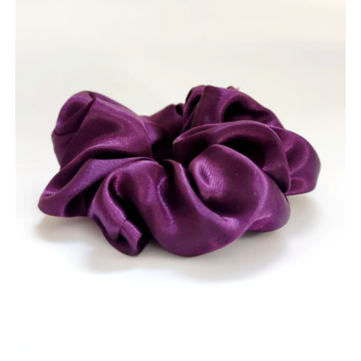 Saténová gumička Scrunchies Metallic Grey – na ochranu vlasov