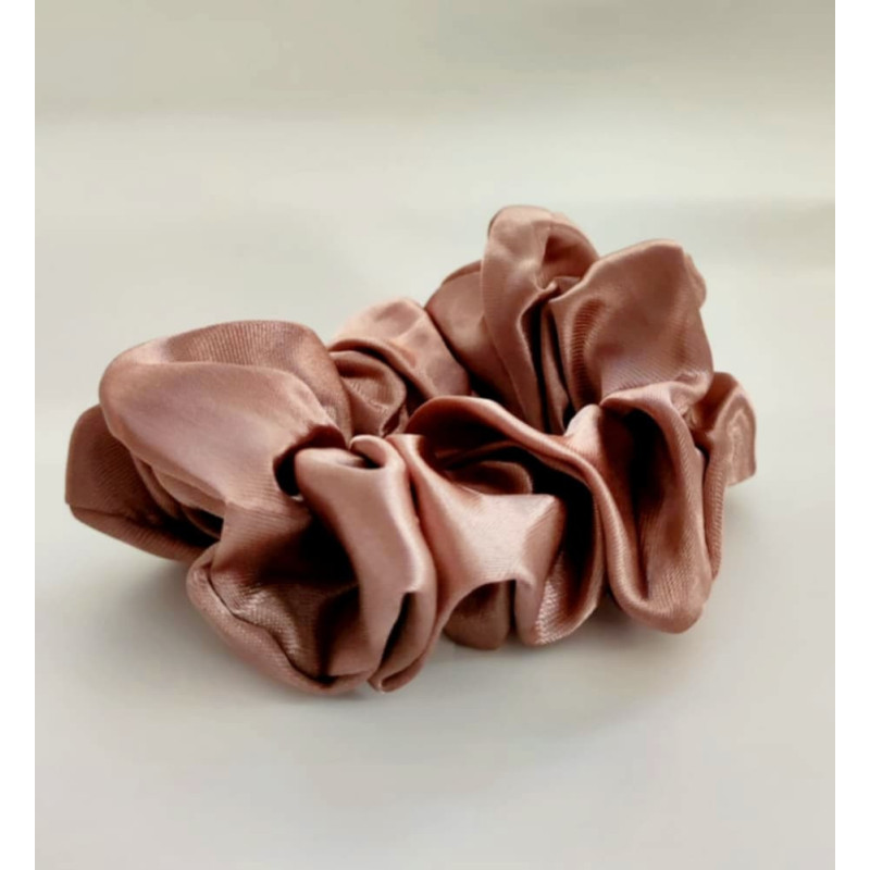 Kopie Kopie Kopie Kopie Klasik saténová scrunchies metallic grey